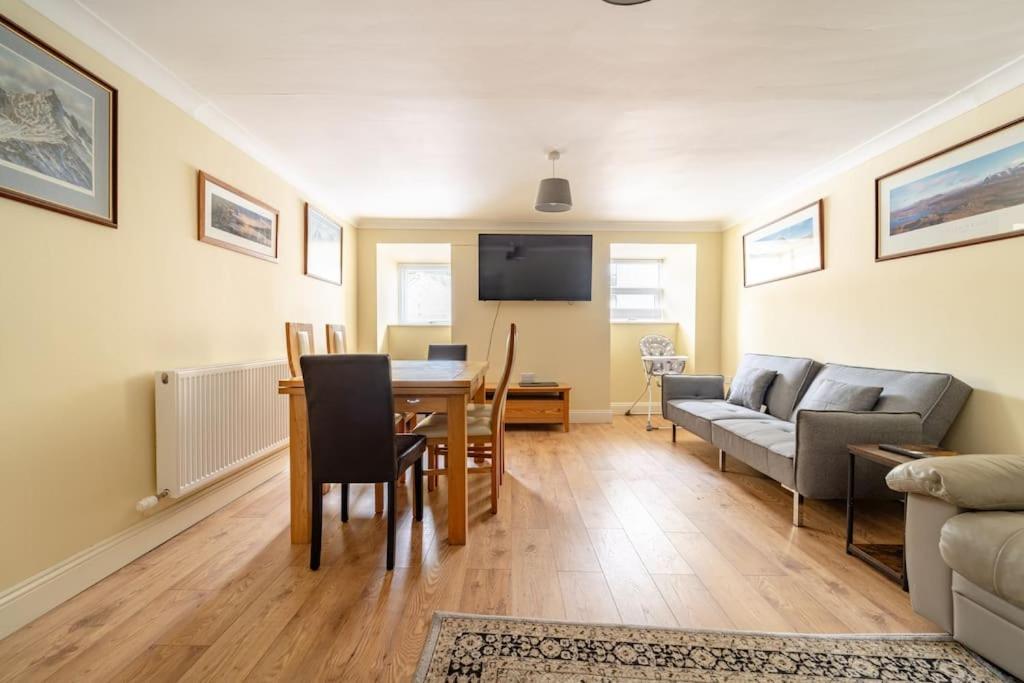 The Blue House Holiday Home Egremont  Extérieur photo